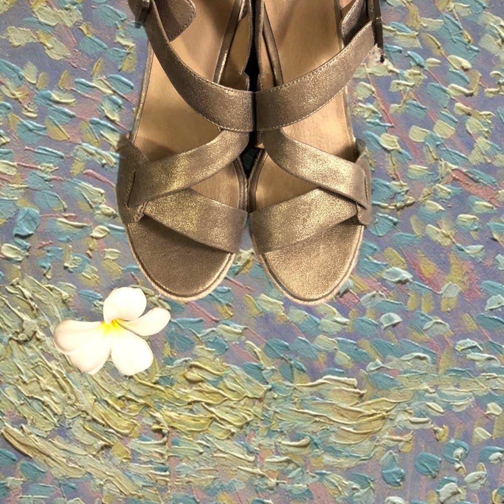 NWOT π‘ EILEEN FISHER Beckon Suede Jute Espadrille Wedge Sandals Bronze Metallic - Picture 6 of 15